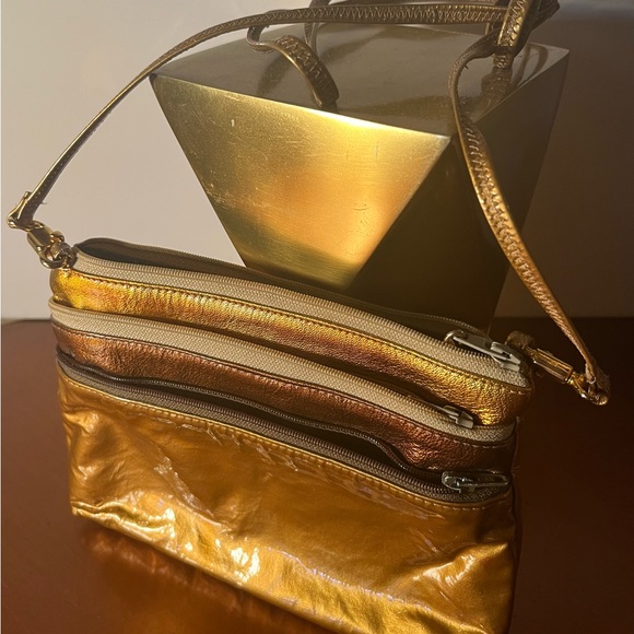 Vintage Sharif Crossbody - Picture 2 of 11